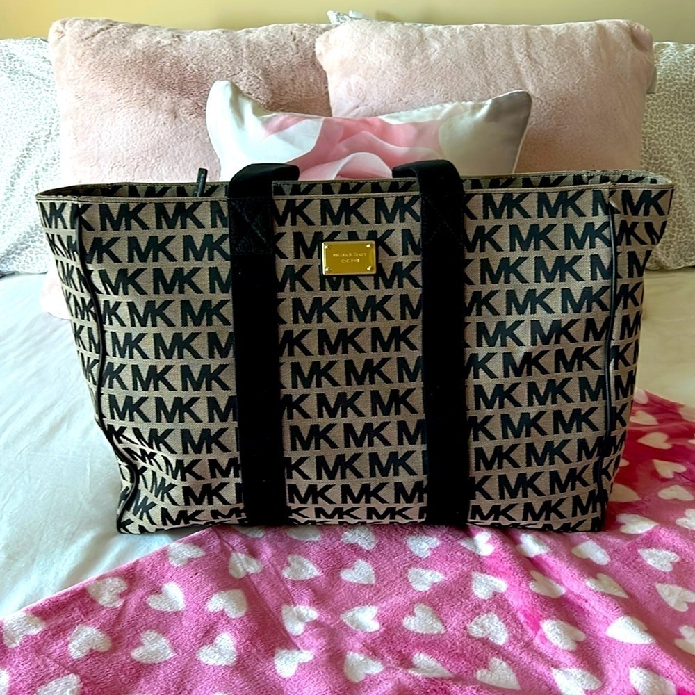 Michael Kors monogram overnight bag